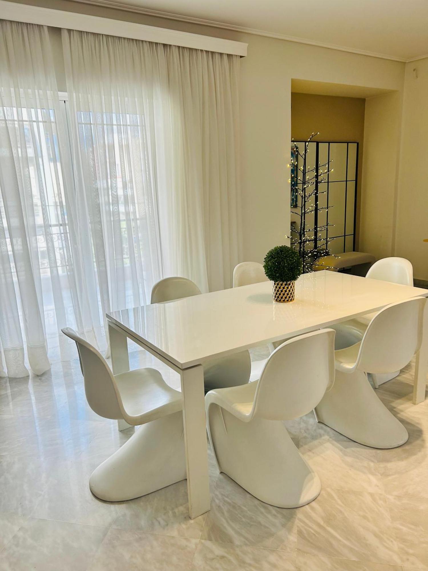 Kaliroon Seaside Apartment Kalamata Eksteriør billede