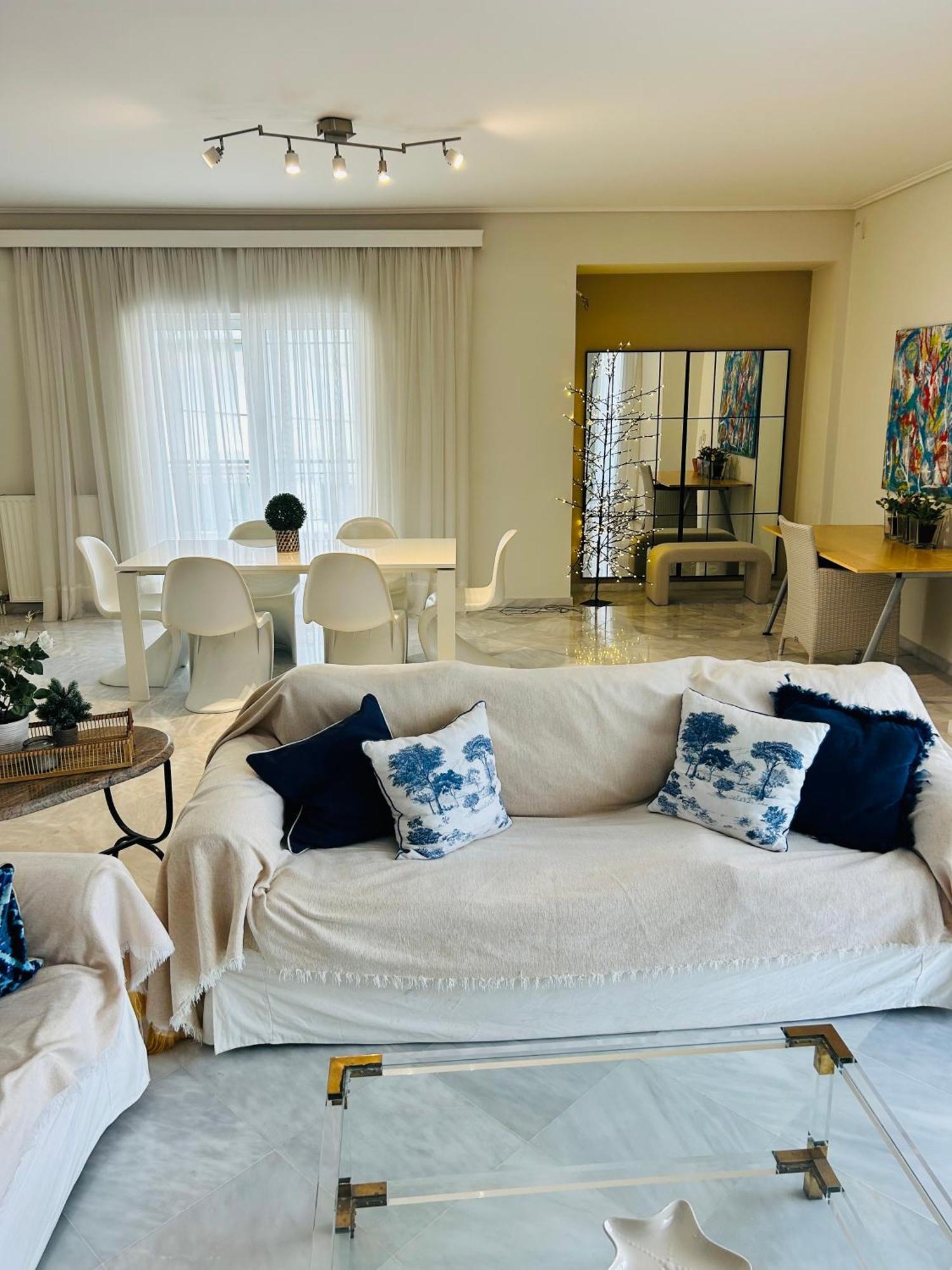 Kaliroon Seaside Apartment Kalamata Eksteriør billede